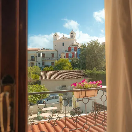 Maison De L'arte Di Ba بيت ضيافة سان نيكولا أرسيلا